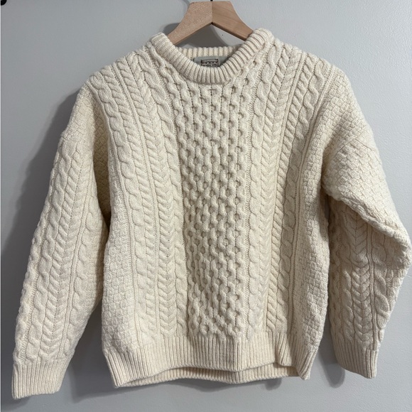 Aran Sweater Market Sweaters - Aran Sweater Market Irish Wool Cable Knit Fisherman Sweater Cream M